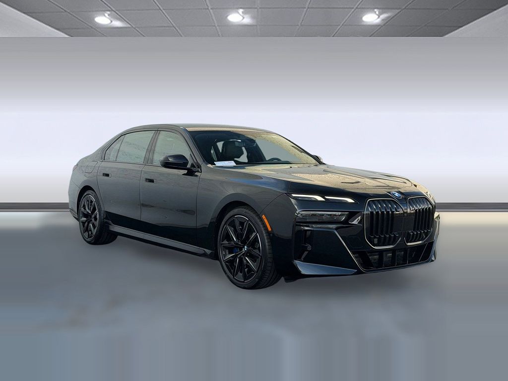 2026 BMW 7 Series 740i