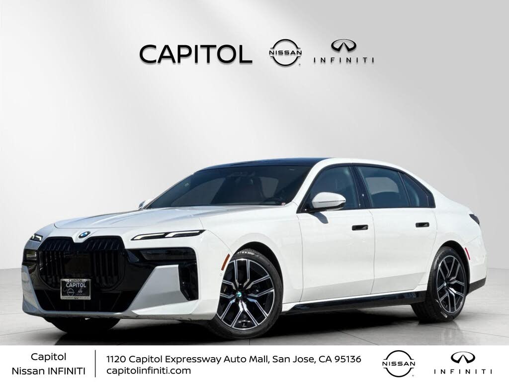 2023 BMW 7 Series 740i