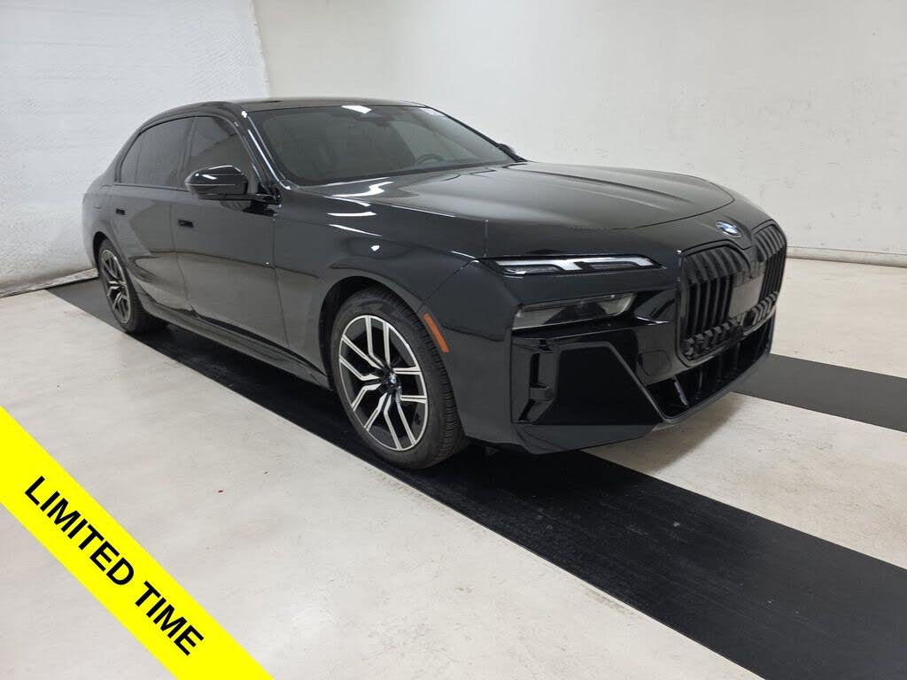 2024 BMW 7 Series 740i