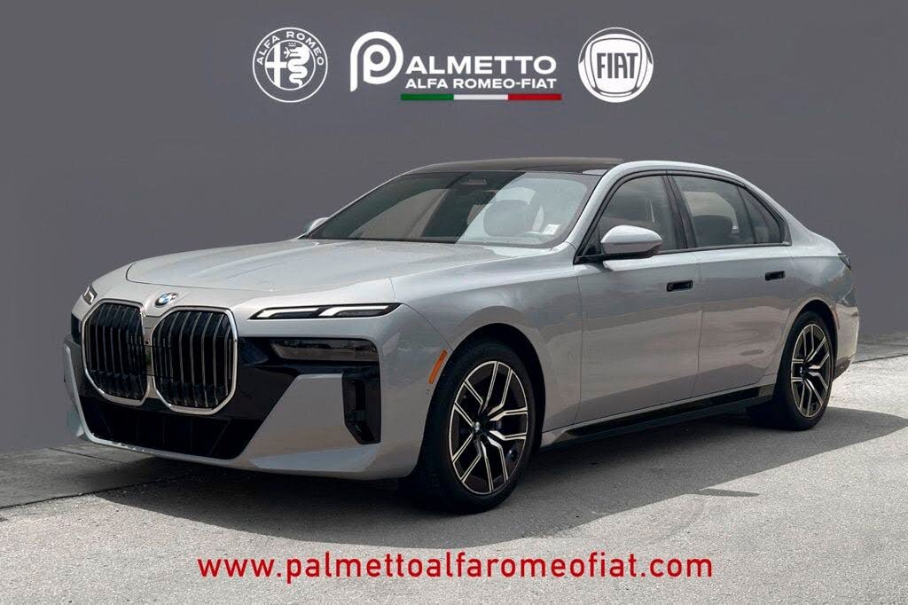 2023 BMW 7 Series 740i