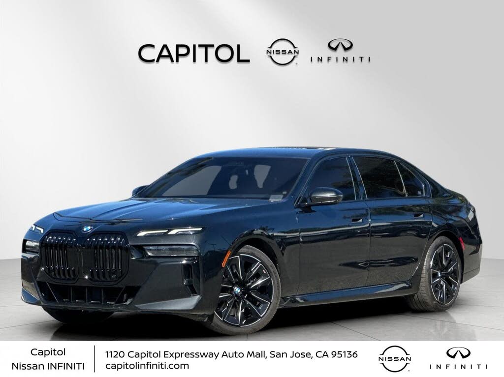 2023 BMW 7 Series 740i