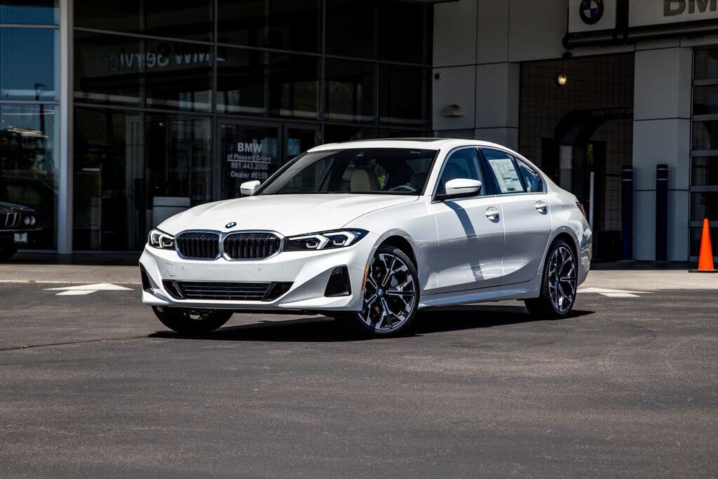 2026 BMW 3 Series 330i xDrive