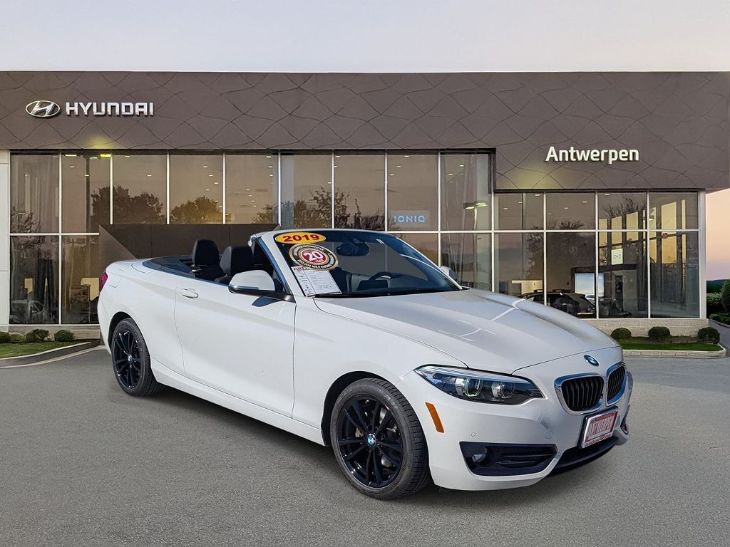 2019 BMW 2 Series 230i xDrive
