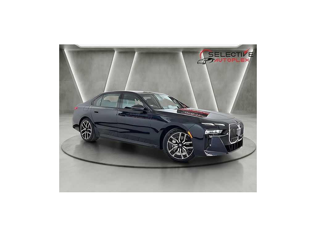2025 BMW 7 Series 740i xDrive