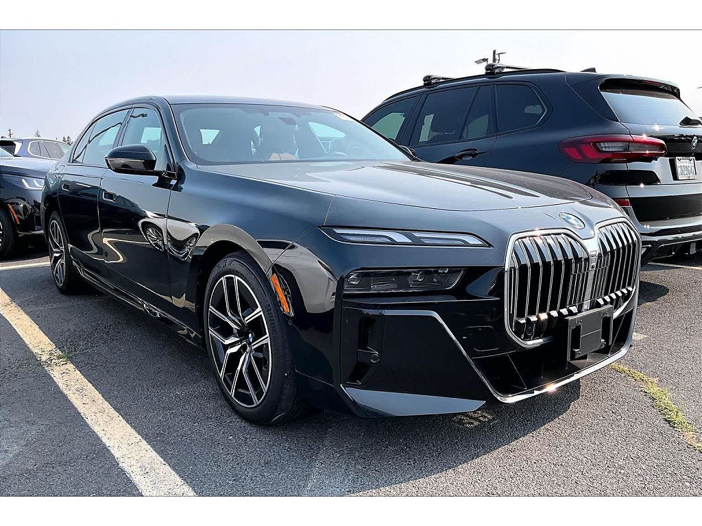 2024 BMW 7 Series 740i xDrive