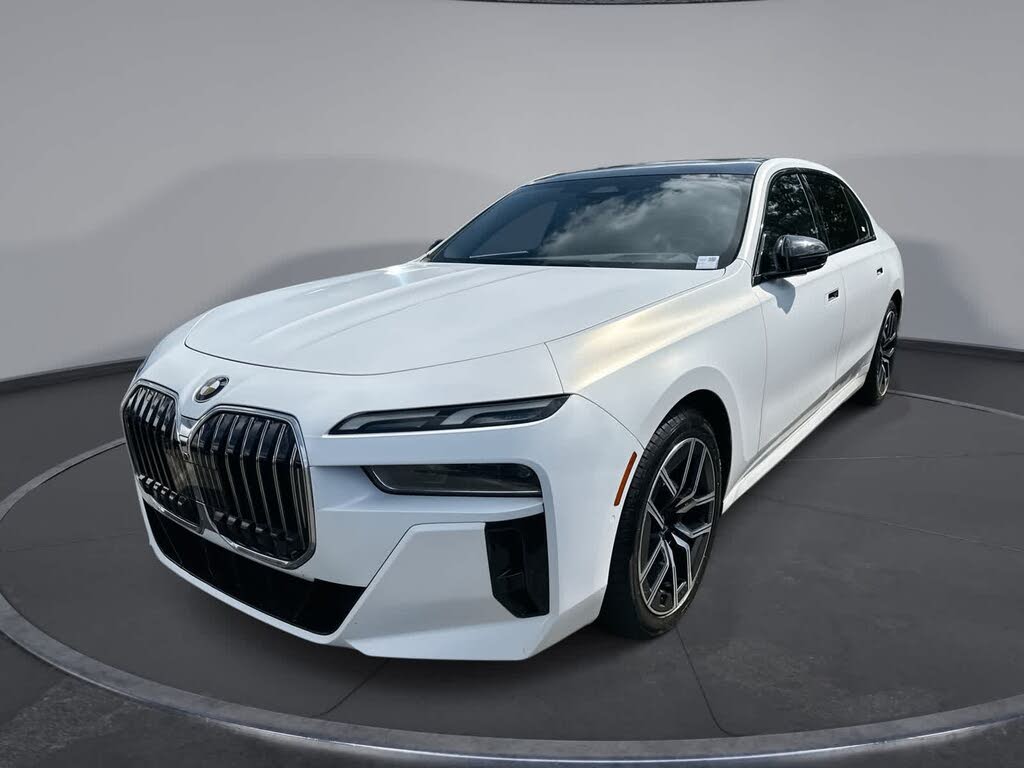 2024 BMW 7 Series 740i xDrive