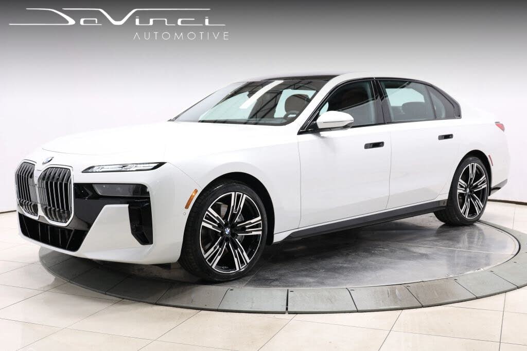 2025 BMW 7 Series 740i xDrive