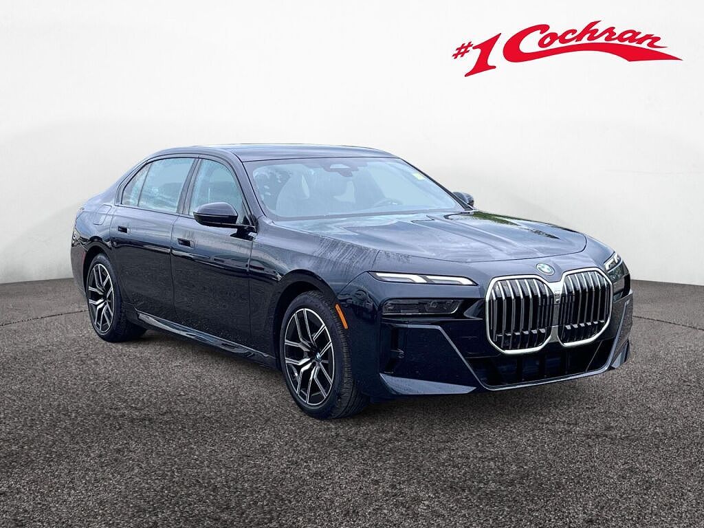 2025 BMW 7 Series 740i xDrive