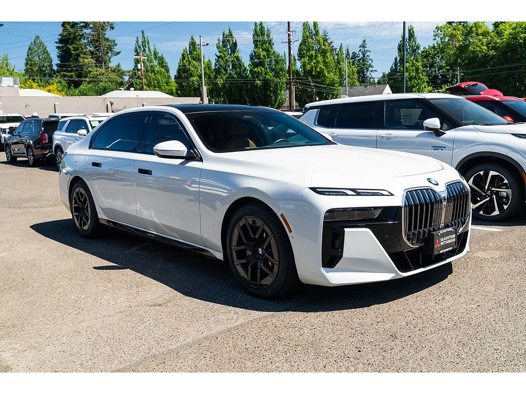 2025 BMW 7 Series 740i xDrive
