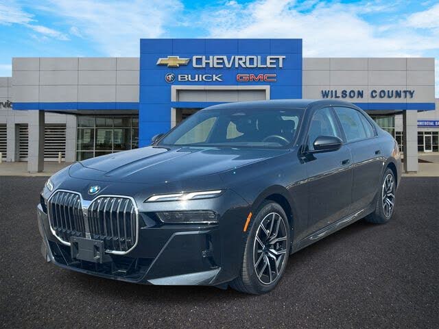 2025 BMW 7 Series 740i xDrive