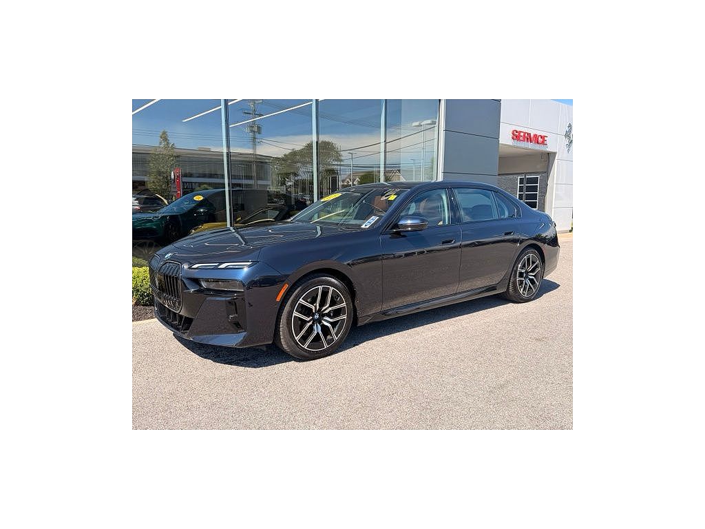 2025 BMW 7 Series 740i xDrive