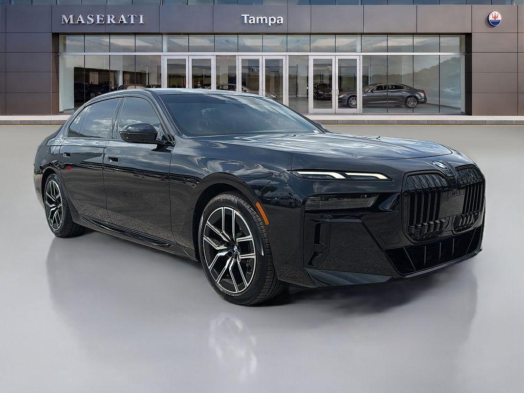 2024 BMW 7 Series 760i xDrive
