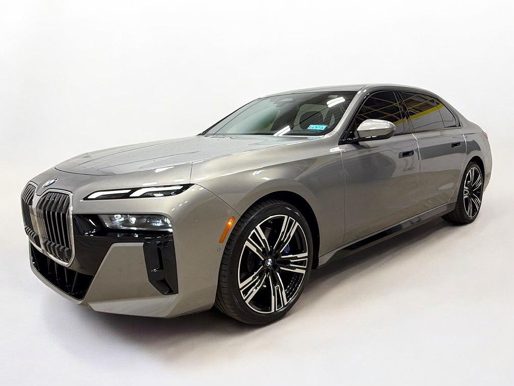 2023 BMW 7 Series 760i xDrive