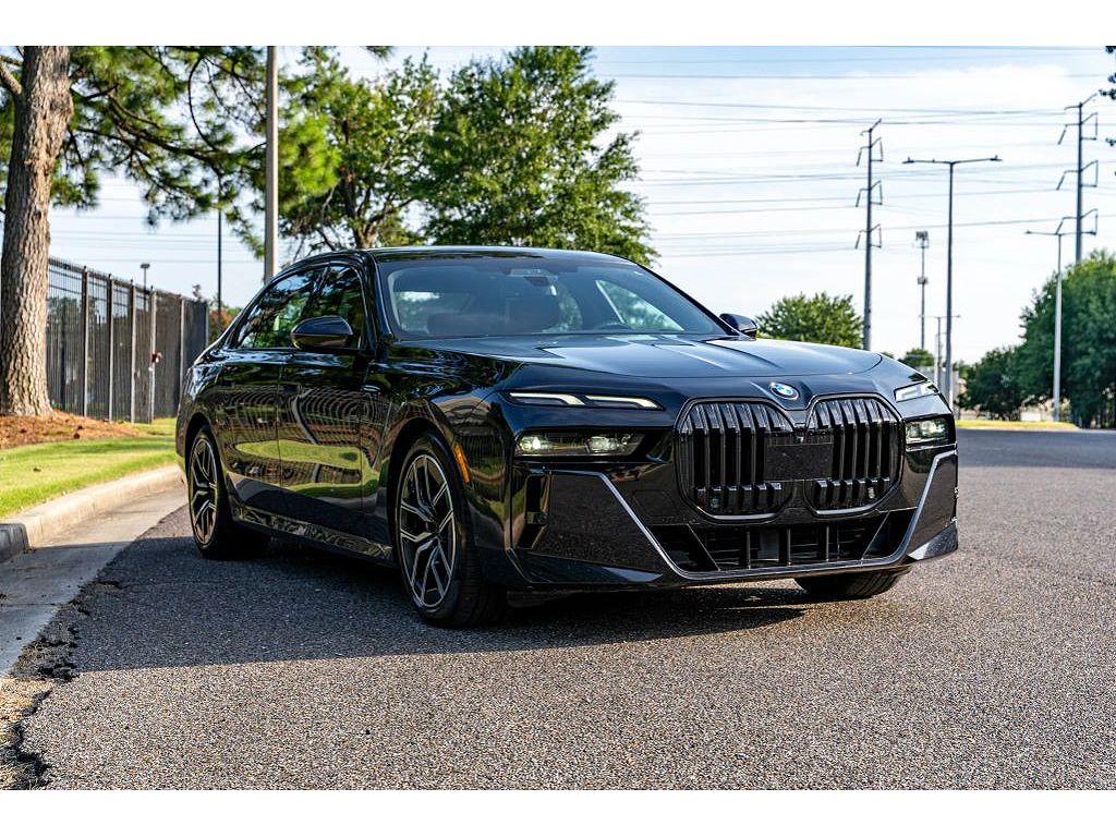 2023 BMW 7 Series 760i xDrive
