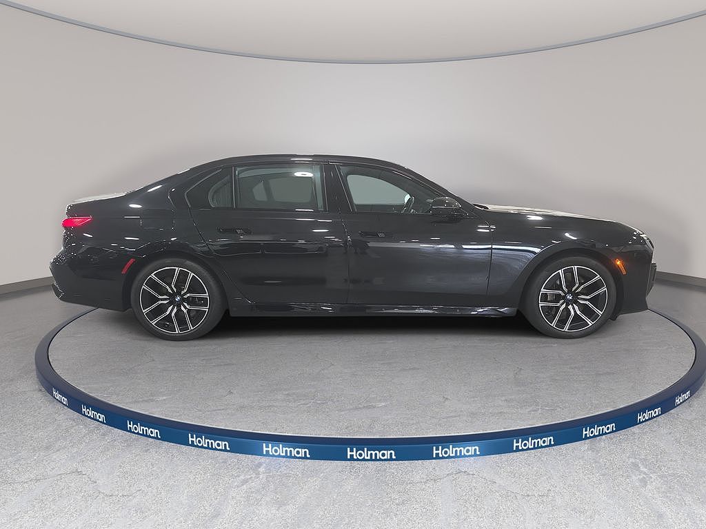 2023 BMW 7 Series 760i xDrive