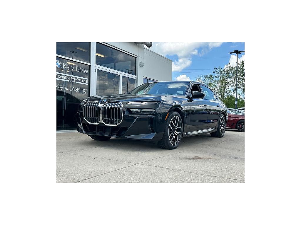 2023 BMW 7 Series 760i xDrive