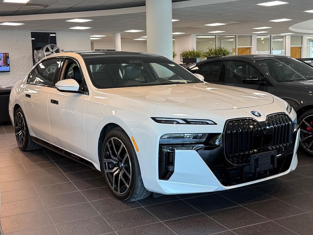 2025 BMW 7 Series 760i xDrive