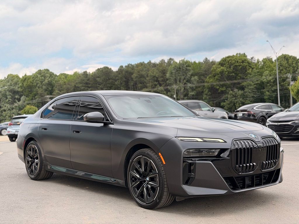 2023 BMW 7 Series 760i xDrive