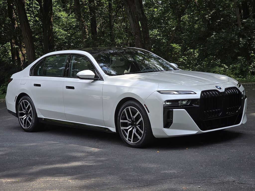 2023 BMW 7 Series 760i xDrive