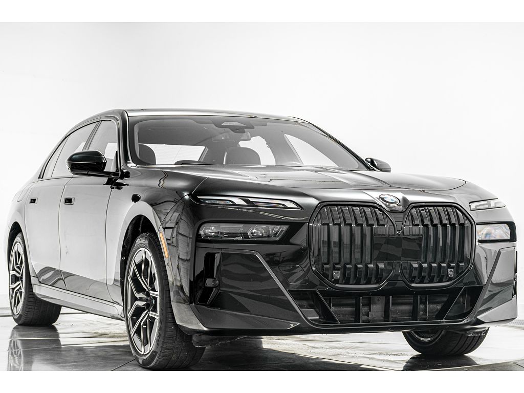 2023 BMW 7 Series 760i xDrive