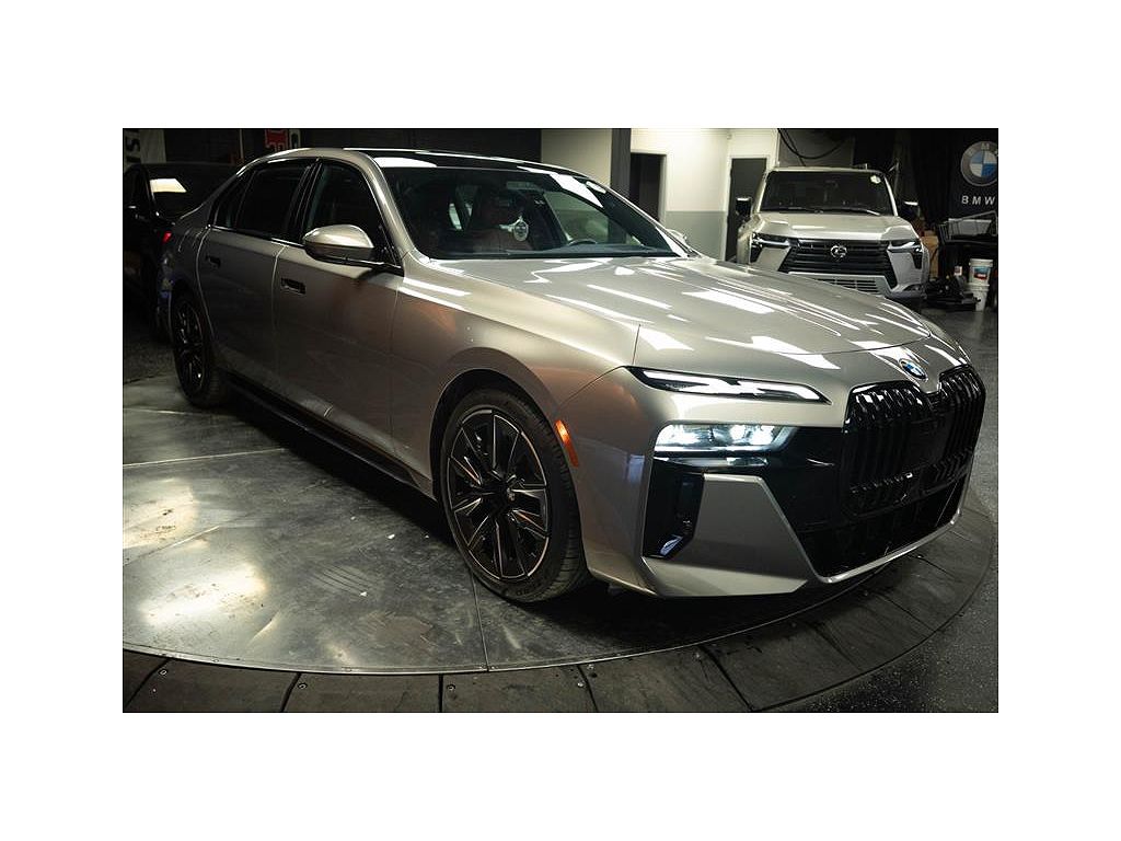 2023 BMW 7 Series 760i xDrive