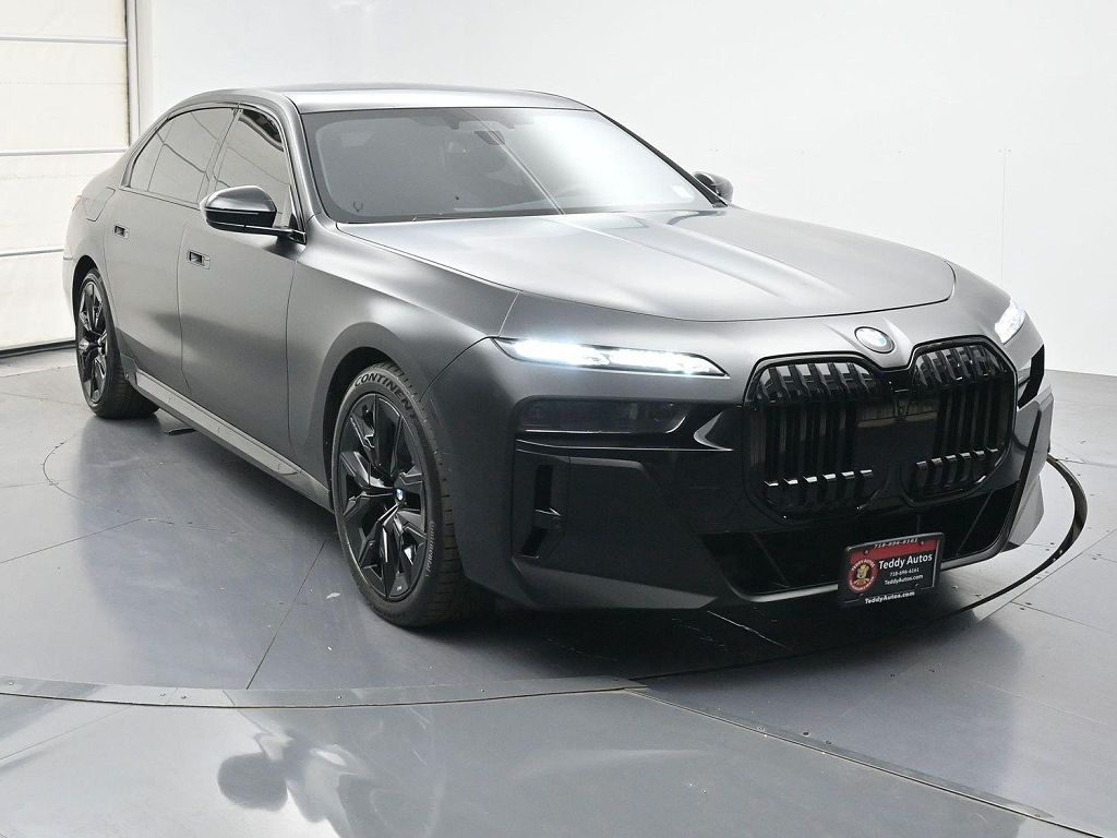 2023 BMW 7 Series 760i xDrive