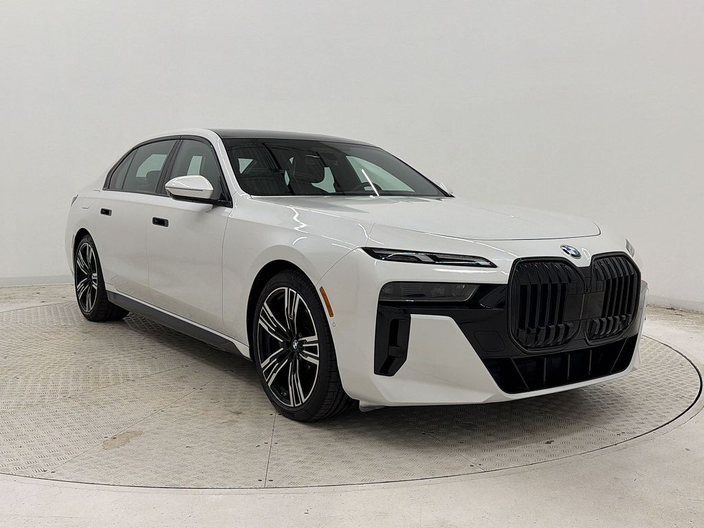 2025 BMW 7 Series 760i xDrive