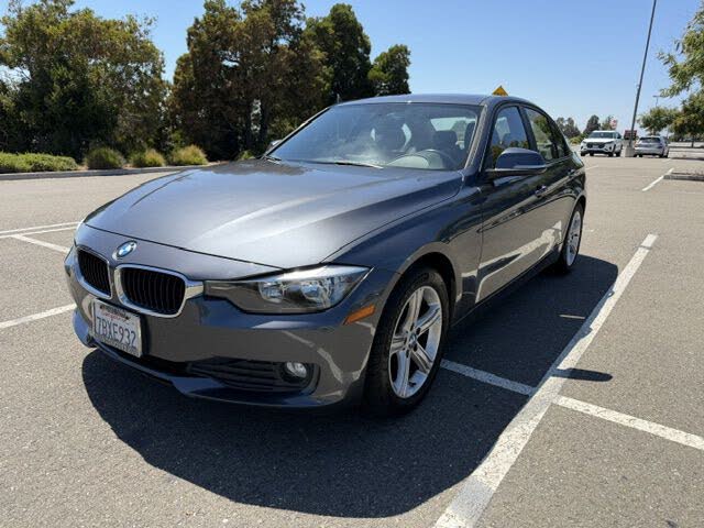 2013 BMW 3 Series 320i