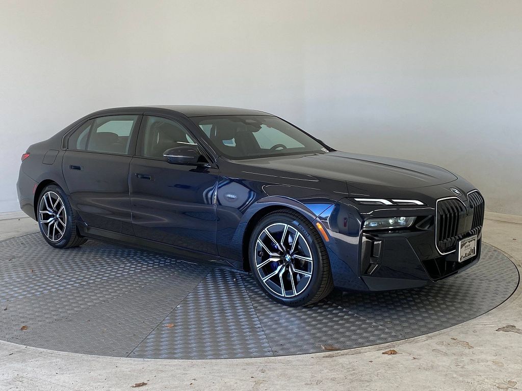2026 BMW 7 Series 750e xDrive