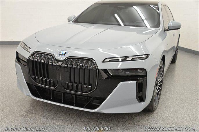 2025 BMW 7 Series 750e xDrive