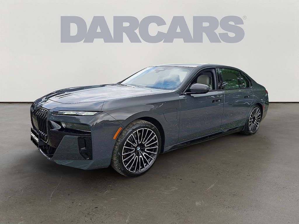 2025 BMW 7 Series 750e xDrive