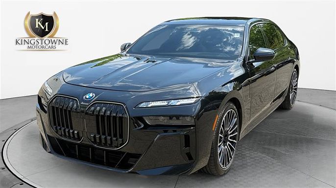2025 BMW 7 Series 750e xDrive