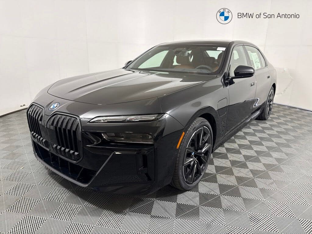 2026 BMW 7 Series 750e xDrive