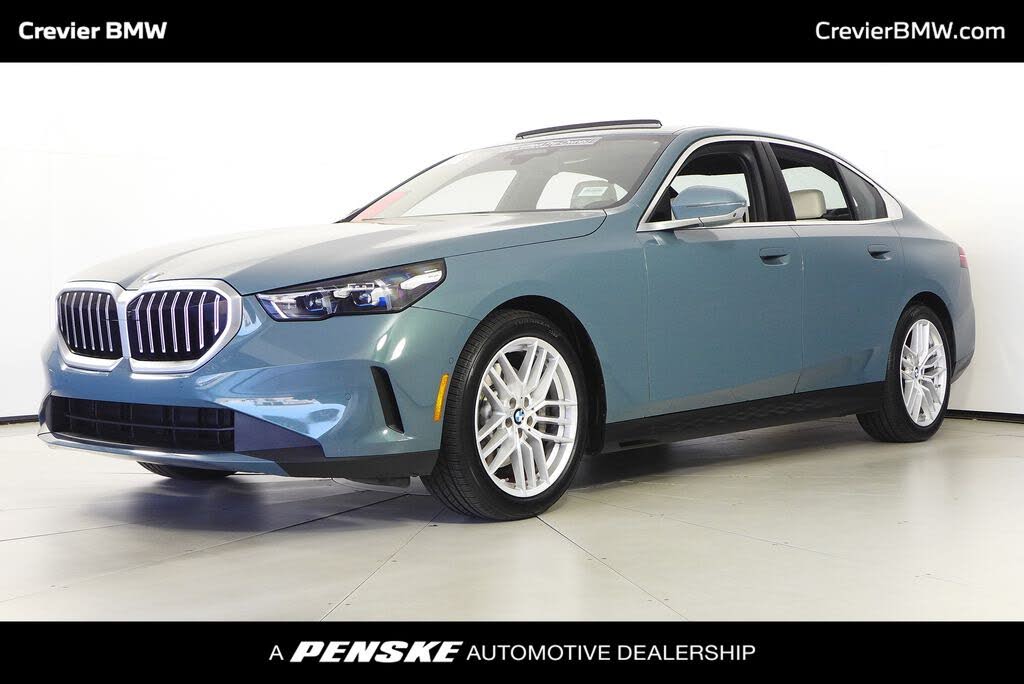 2024 BMW 5 Series 530i