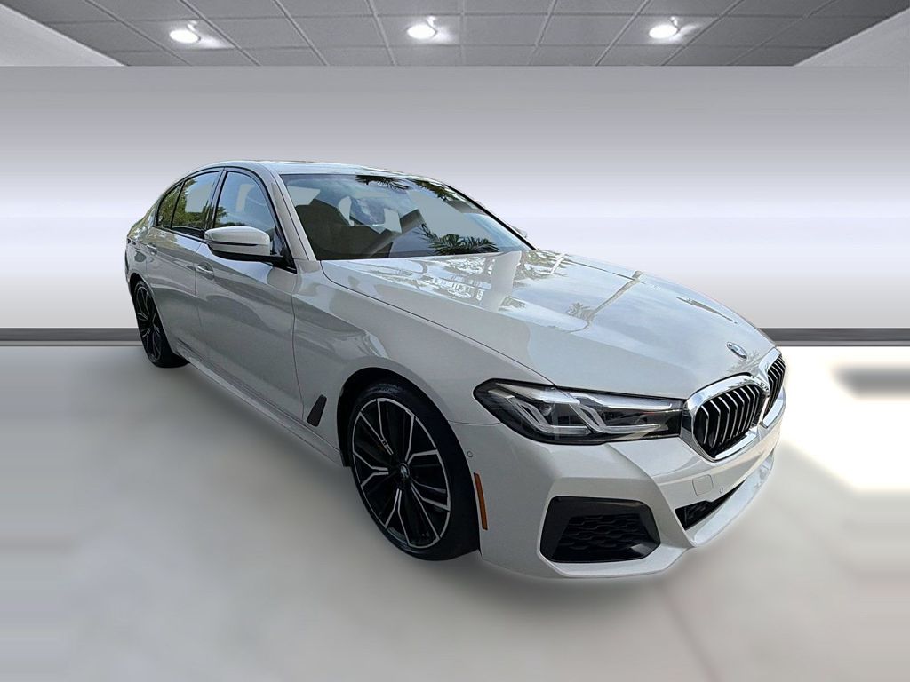 2022 BMW 540i 540i