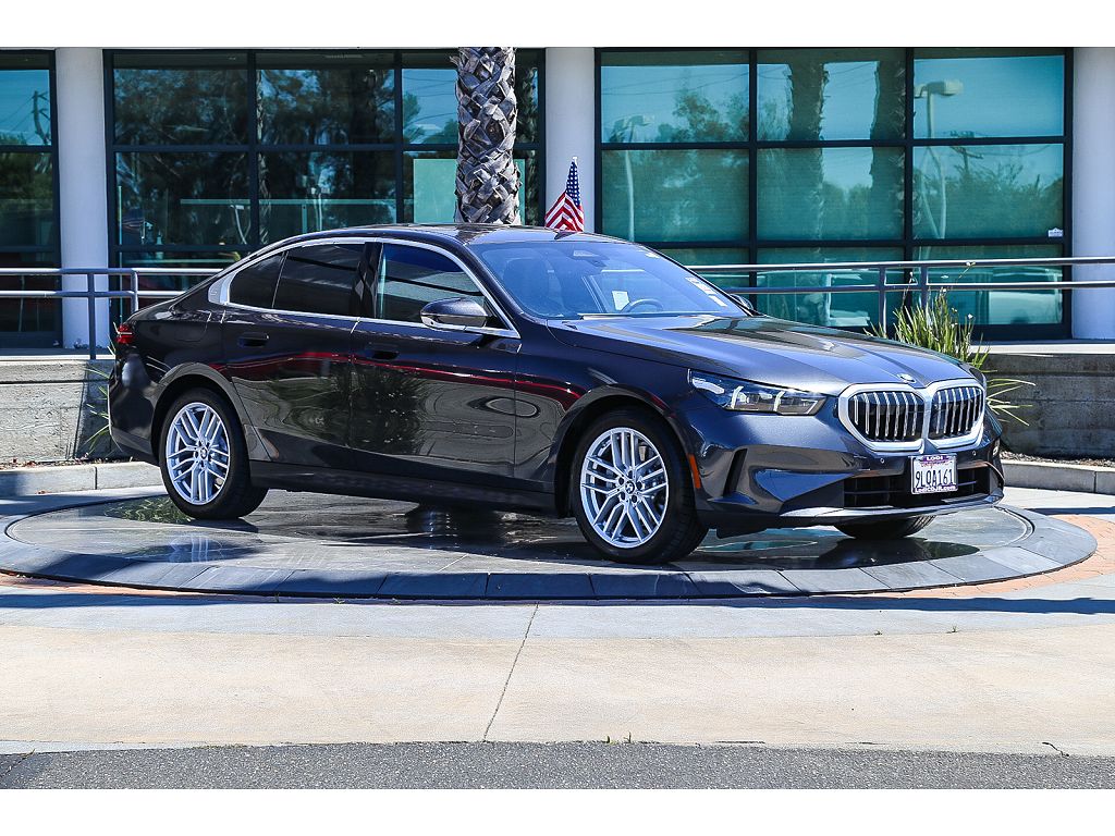 2024 BMW 5 Series 530i xDrive