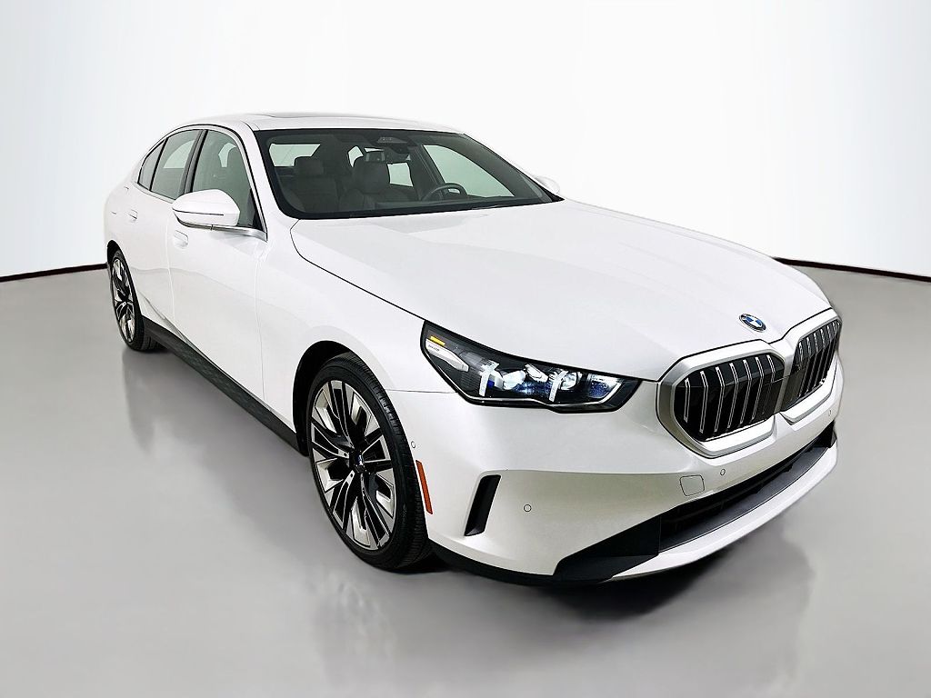 2025 BMW 5 Series 530i xDrive