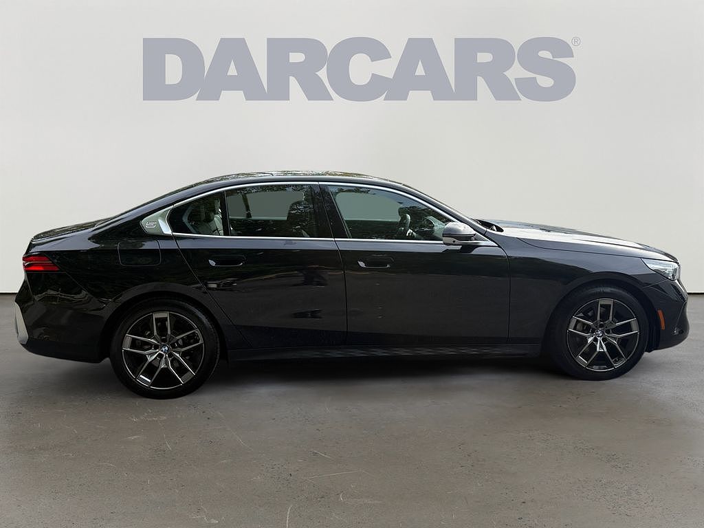 2026 BMW 5 Series 530i xDrive