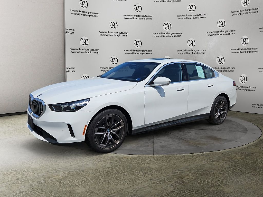 2026 BMW 5 Series 530i xDrive