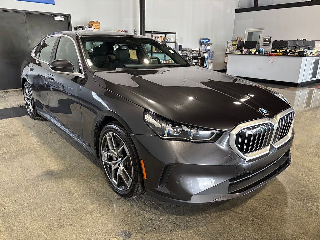 2026 BMW 5 Series 530i xDrive