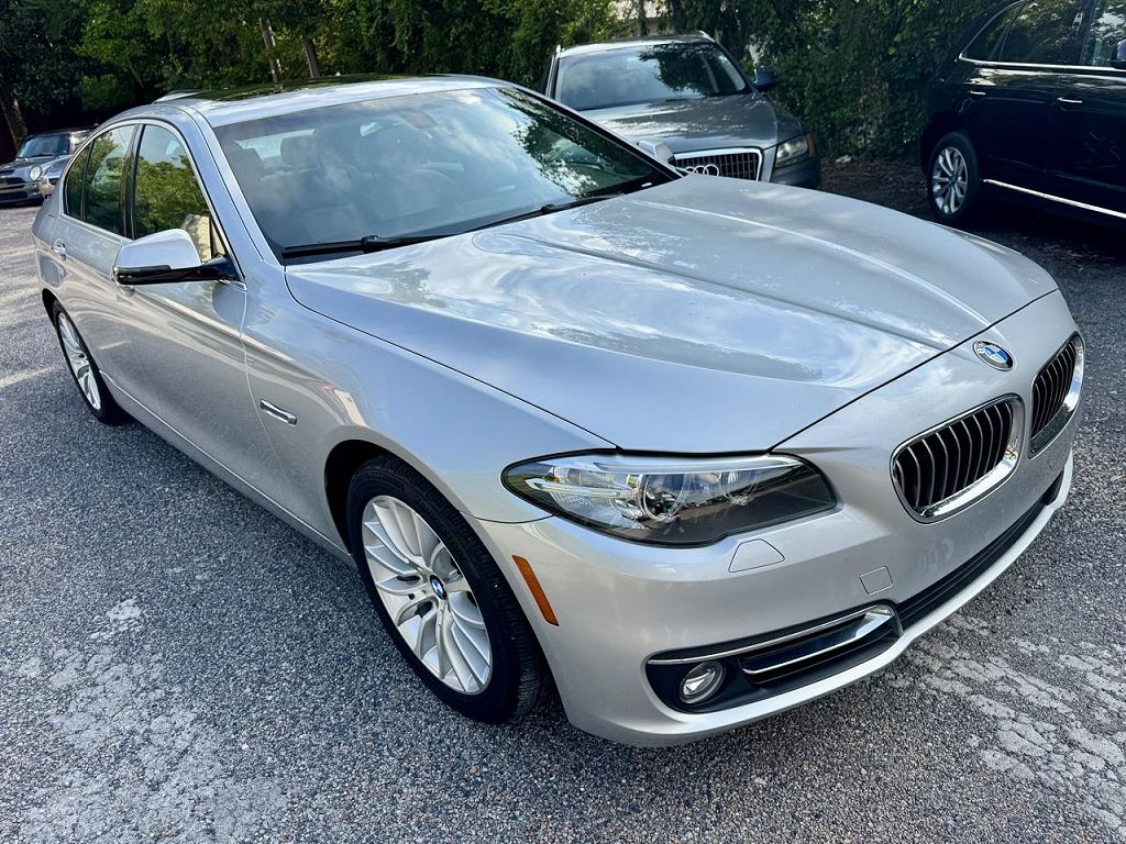 2014 BMW 5 Series 528i