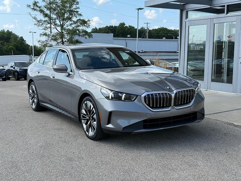 2026 BMW 5 Series 540i xDrive