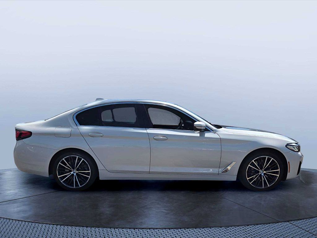 2023 BMW 5 Series 540i xDrive