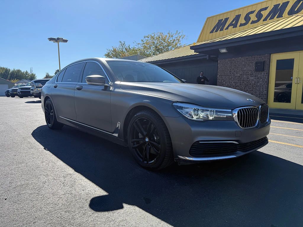 2019 BMW 7 Series 740i Sedan 4D