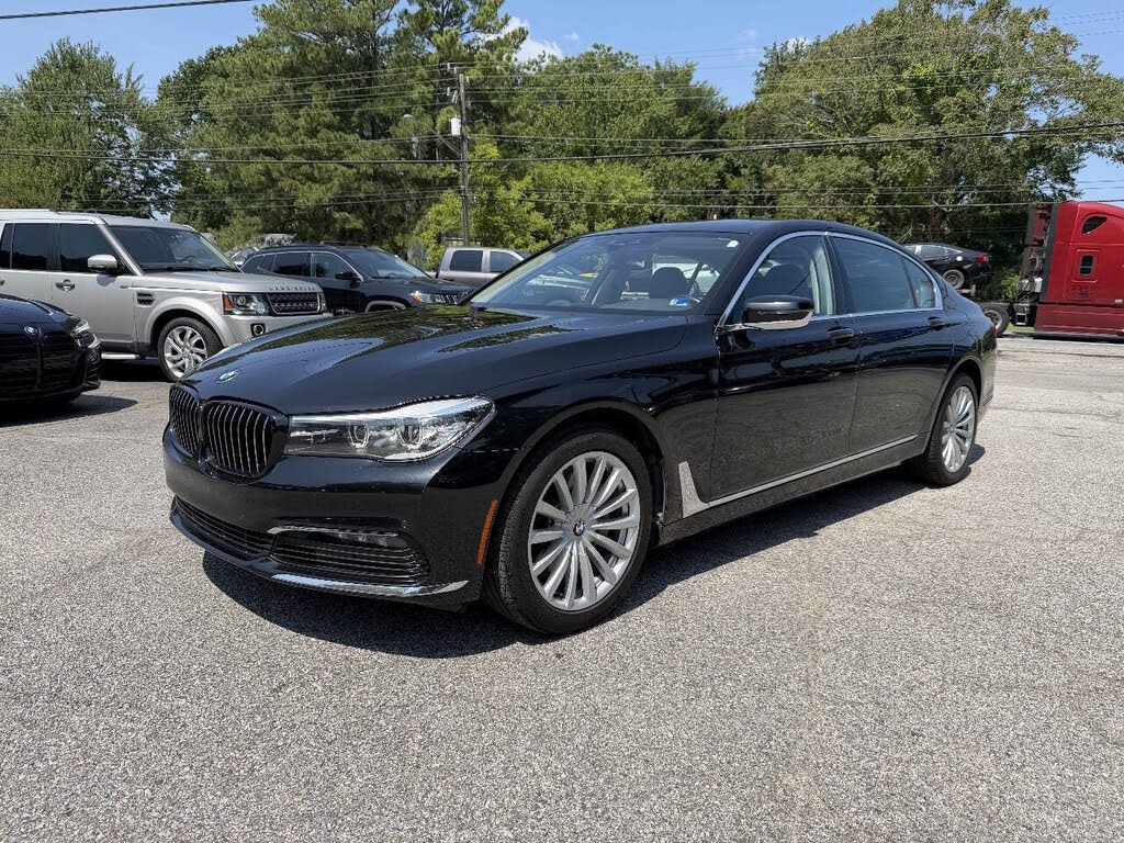 2018 BMW 7 Series 740i