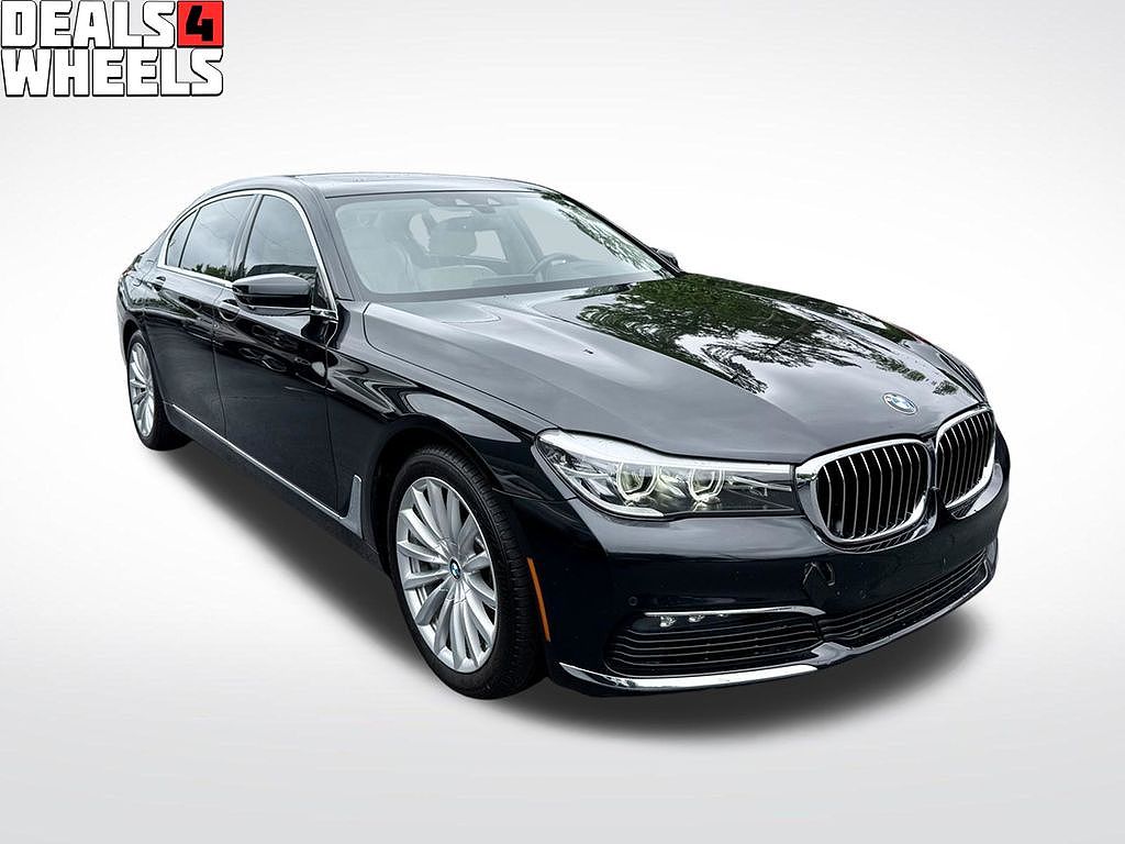 2018 BMW 740i 740i