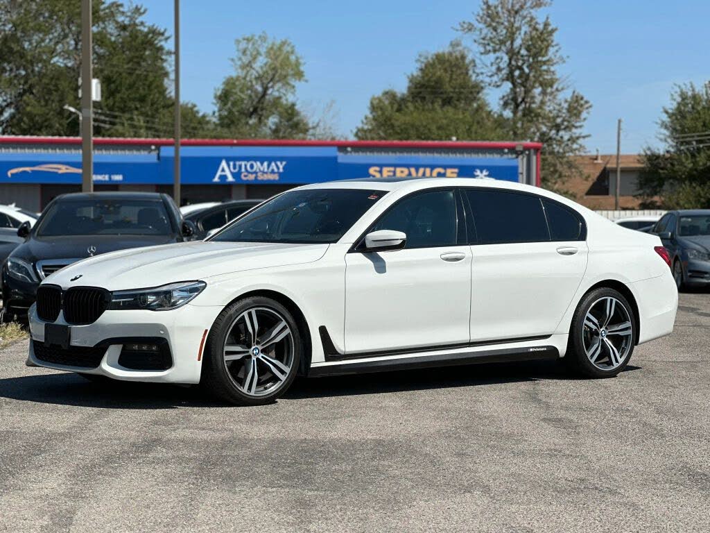 2019 BMW 7 Series 740i