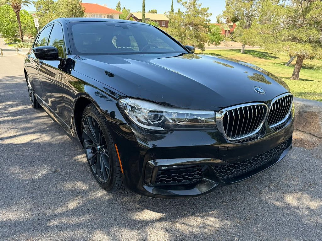2019 BMW 7 Series 740i xDrive