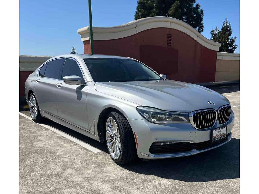 2018 BMW 7 Series 750i