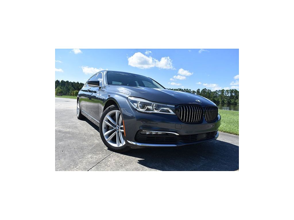 2018 BMW 7 Series 750i